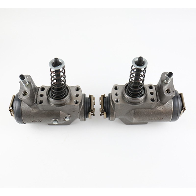Brake Cylinder Spare Parts for Nissan GE13 Wheel Cylinder 44100-90400 44100-90401 Truck Spare Parts