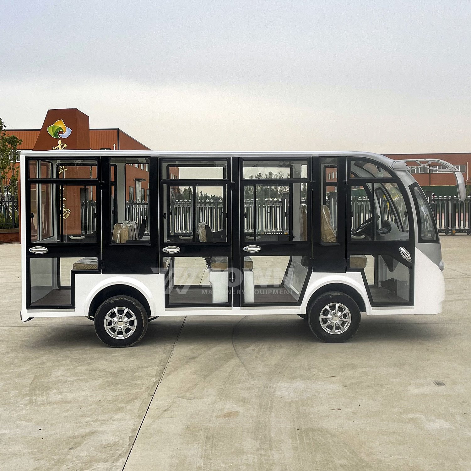 Classic 11 Seater Electric Shuttle Bus with Door for Sale at Wholesale Price