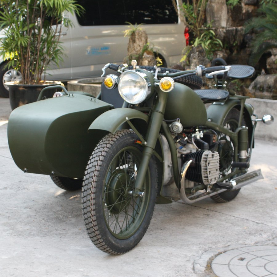 China Makes Cheap Tricycle 750CC Three Wheeled Motorcycle with Side Bucket