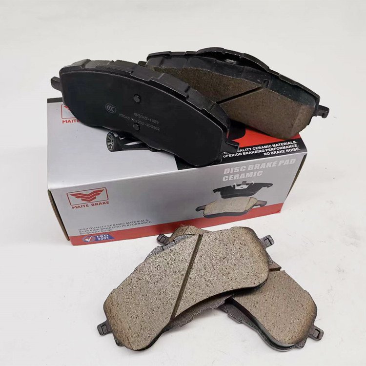 Front Brake Pad D1889 for Peugeot Cars 308 II and 308 SW 1610428780 Ceramic Brake Pads