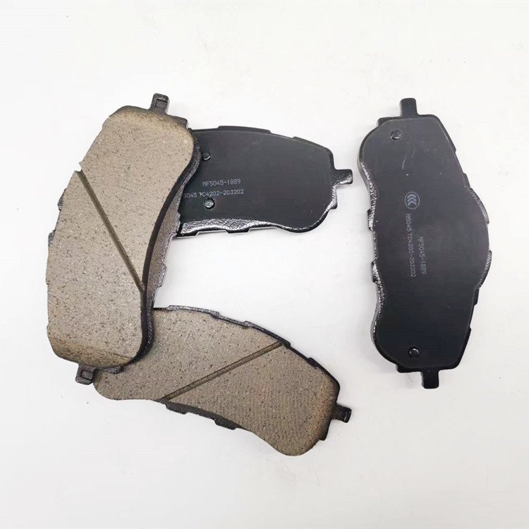 Front Brake Pad D1889 for Peugeot Cars 308 II and 308 SW 1610428780 Ceramic Brake Pads