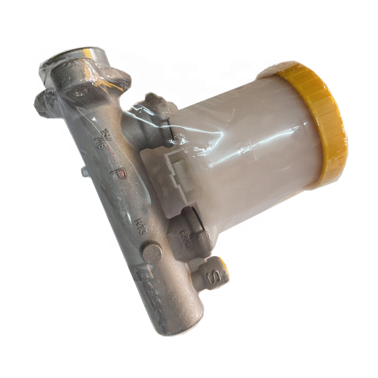 Brake Master Cylinder for Nissan Navara Pickup D21 RHD 46010-25G00 46010-25G01 Brake Master Cylinder