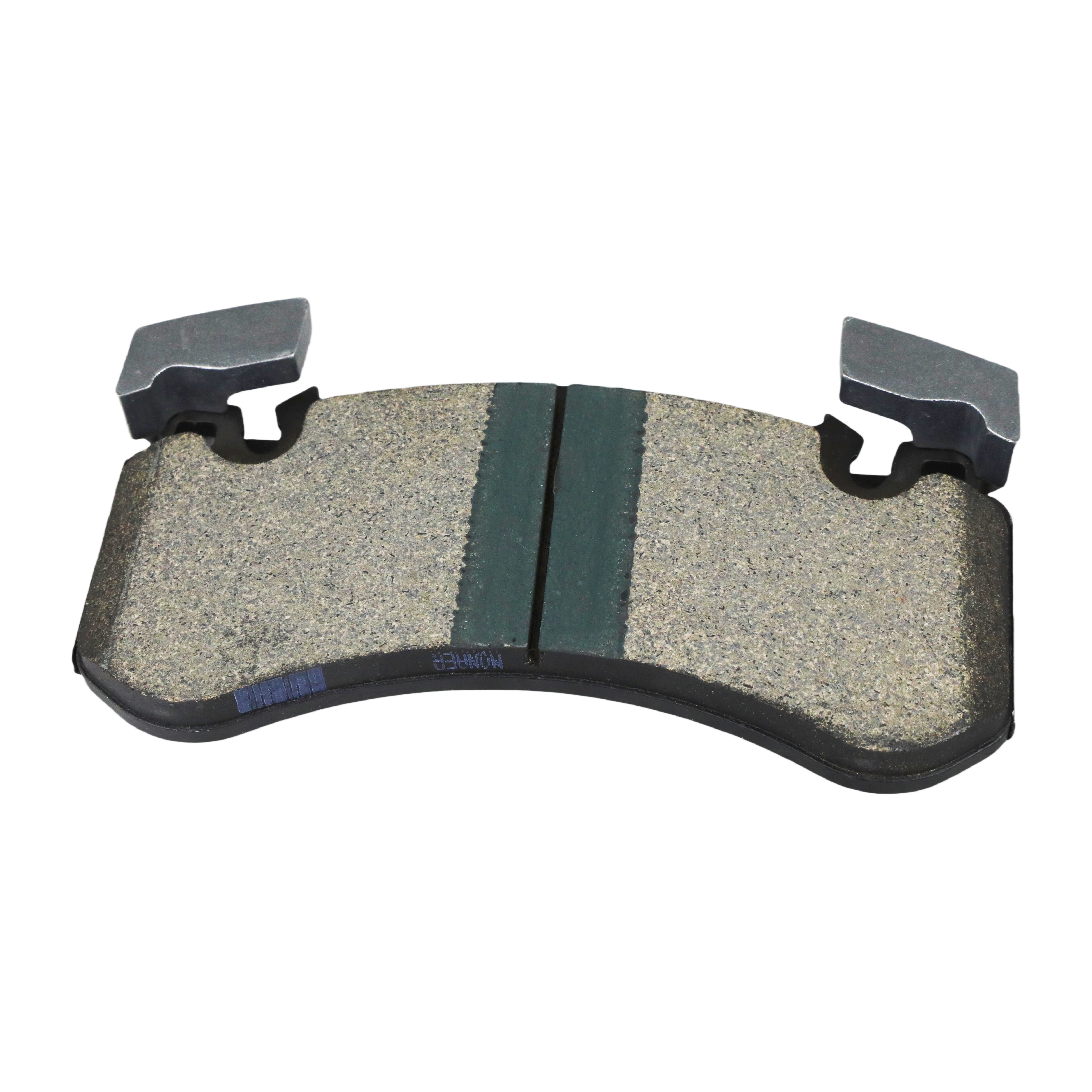 D1575 3Y0698151B Automotive Brake Pad Front Axle Brake Ceramic Brake Pads for AUDI