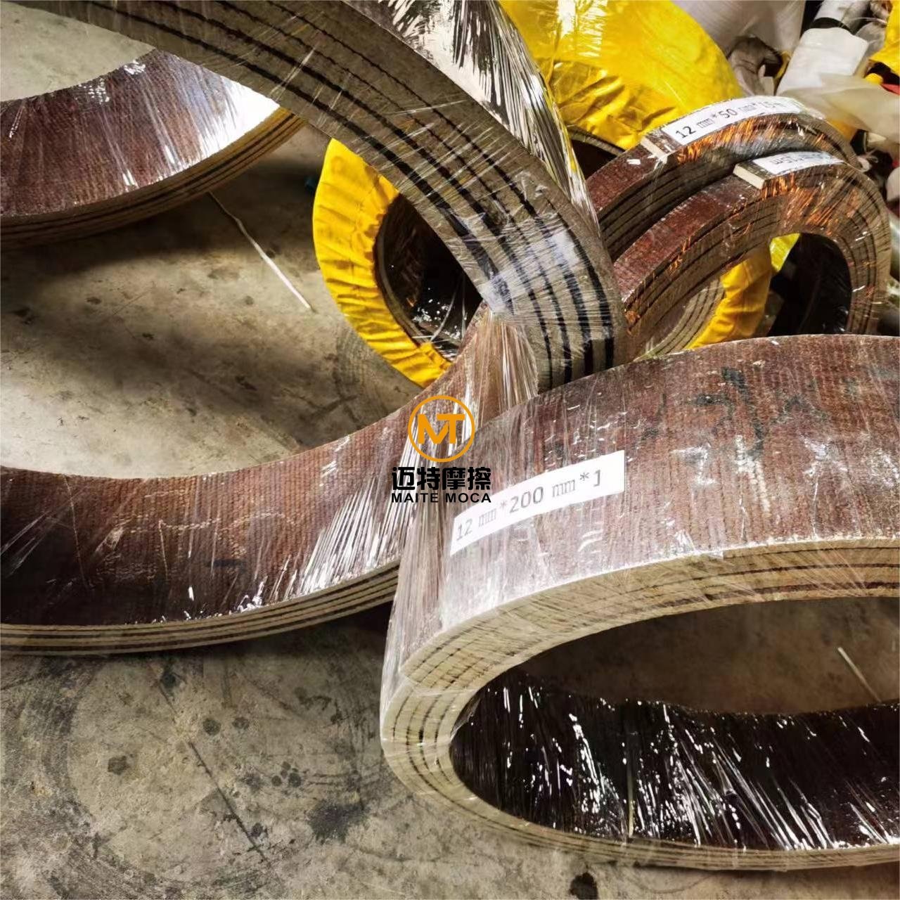9mmx100mm-150mm Good Wear-resistant Tung Oil Resin Brown Asbestos Woven Brake Roll Lining Material for Industrial Machinery