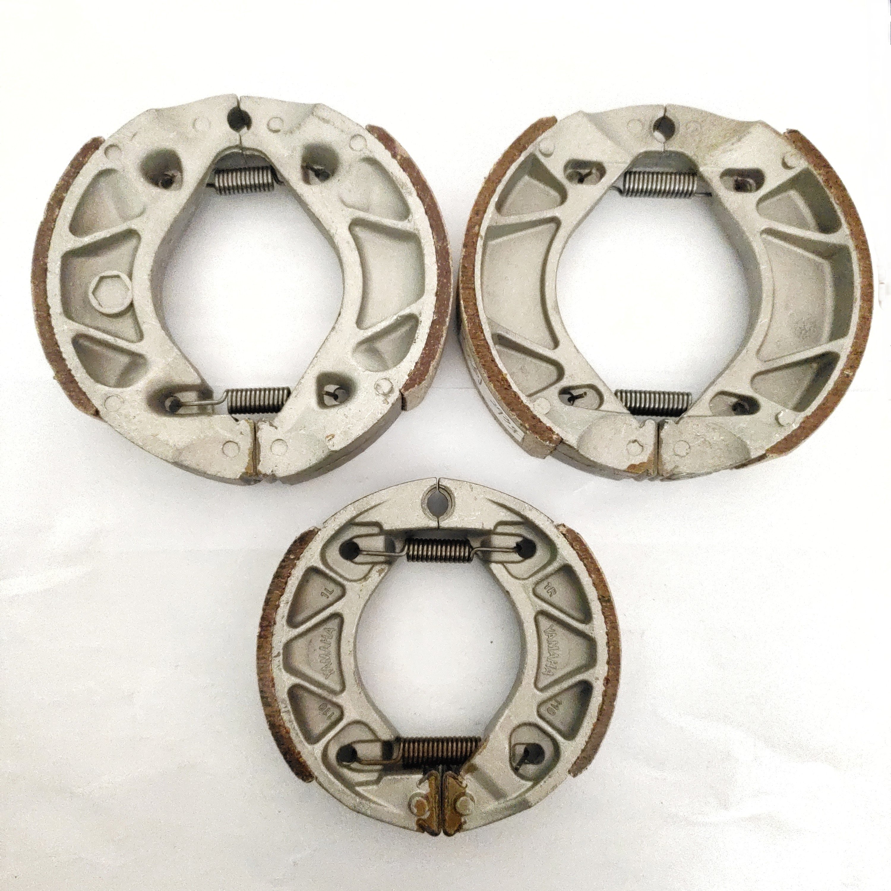 Hot Selling Non-Asbestos Wholesale Brake Shoe Motorcycle YBR125 for YAMAHA YBR 125