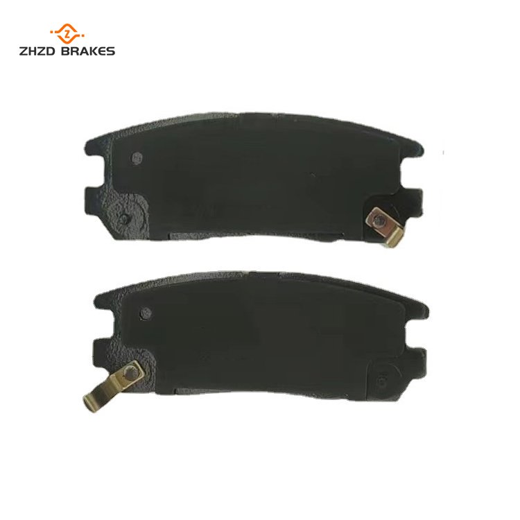 Original Quality Auto Spare Parts Brake Pad D580 OEM 1605019 Car Semi Metallic Ceramic Disc Brake Pad for Isuzu