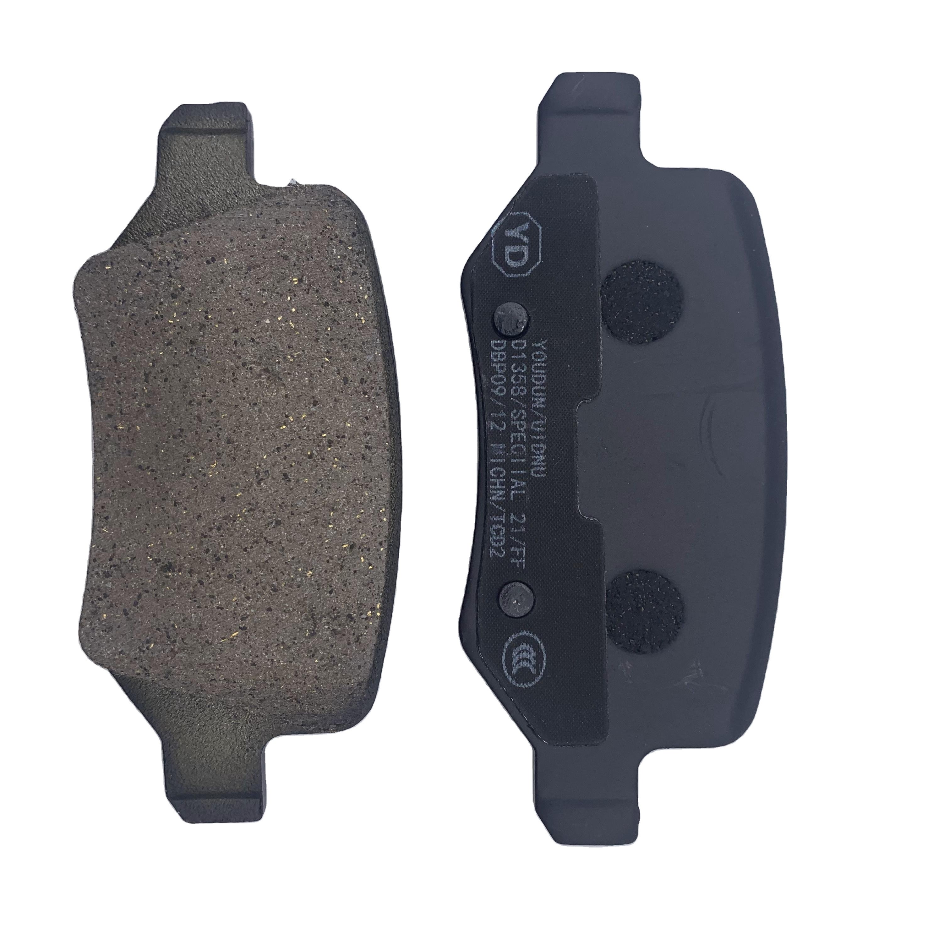 Wholesale Auto Brake Pad Manufacturer D1358 Ceramic Brake Pads Factory for Cars Auto Spare Parts Front and Rear Brake Pad