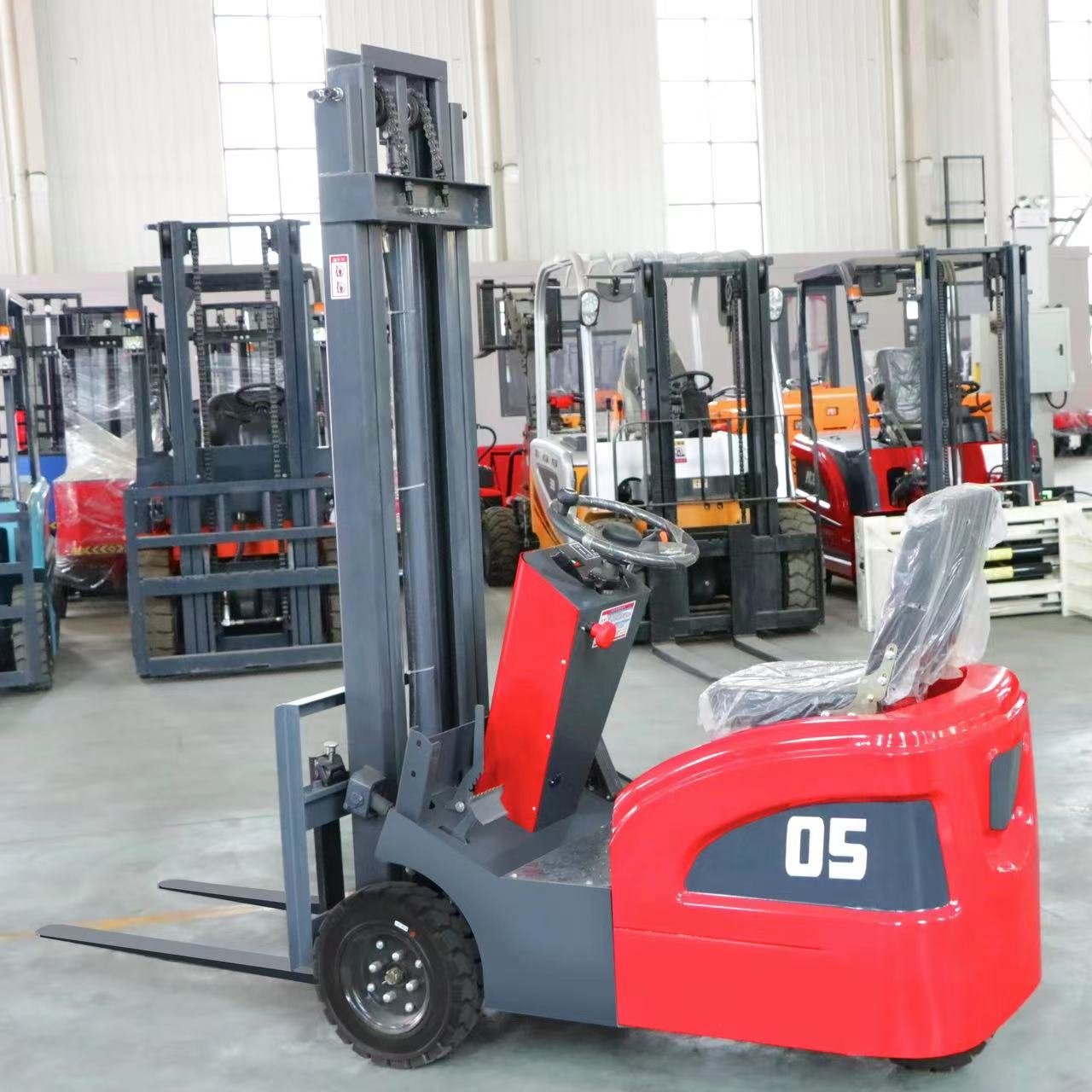 2024 Chinese ISO/CE Factory Hot Sale 0.8 Ton 2 Ton 3 Ton 3-wheel Easy Turn Trucks Flexible Steering Mini Electric Forklift