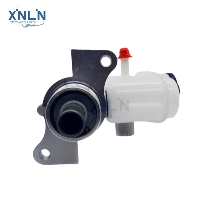 OEM 47201-09210 Brake Master Cylinder for Toyota Hilux Vigo 2004-2015 2WD