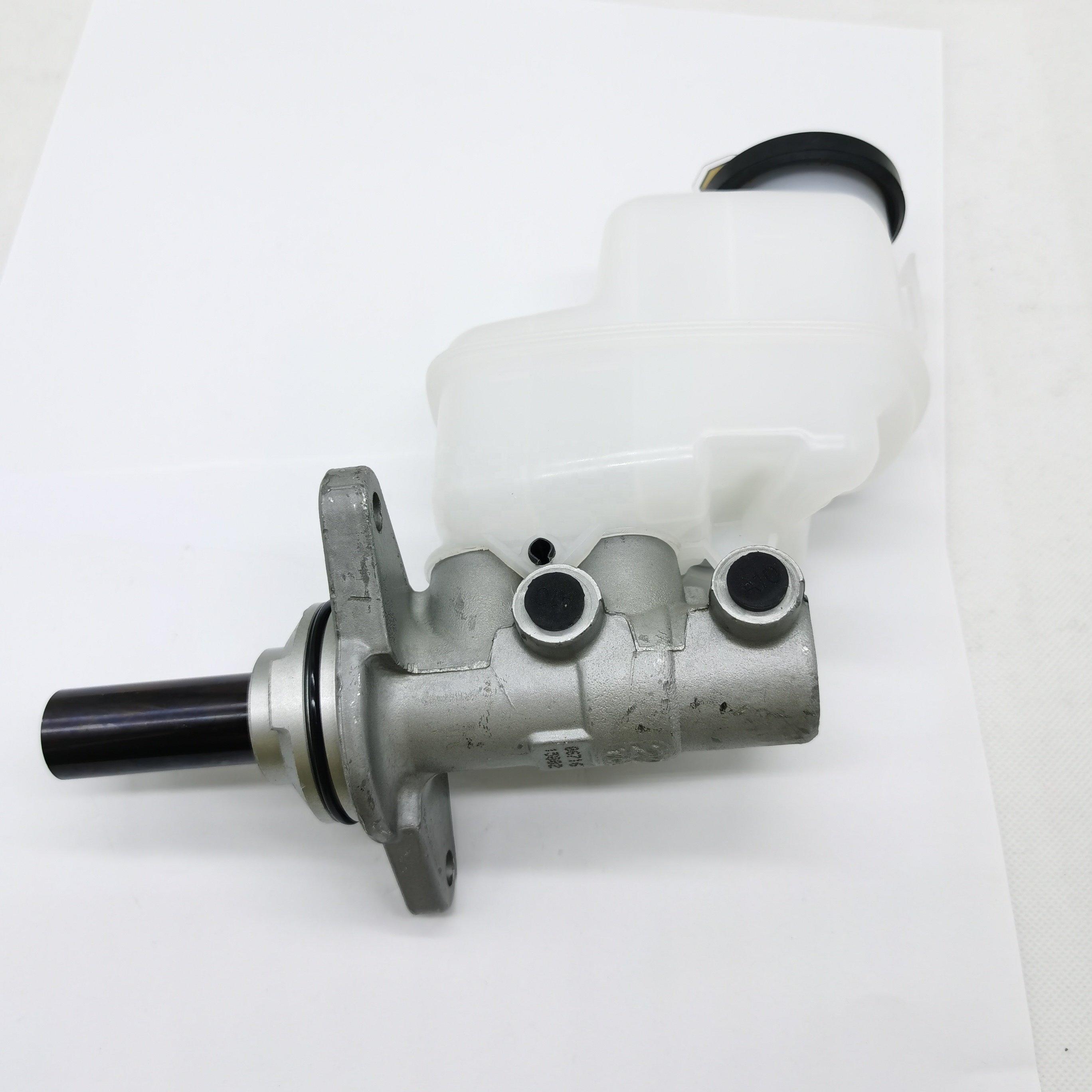 Original Quality Auto Brake Master Cylinder 47201-42382 for toyota RAV4