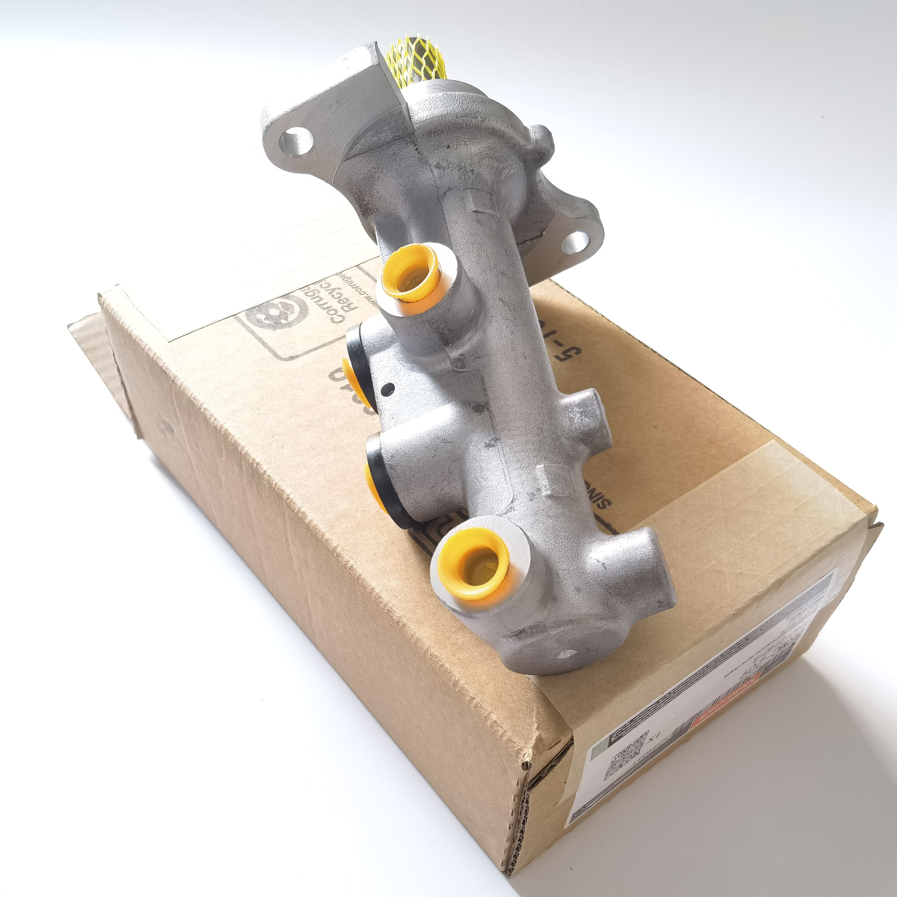 CT4Z2140A BRMC209 5234041 Guangzhou Auto Parts Brake Master Cylinder Fit for Ford Edge 2007-14 Lincoln MKX 2007-14