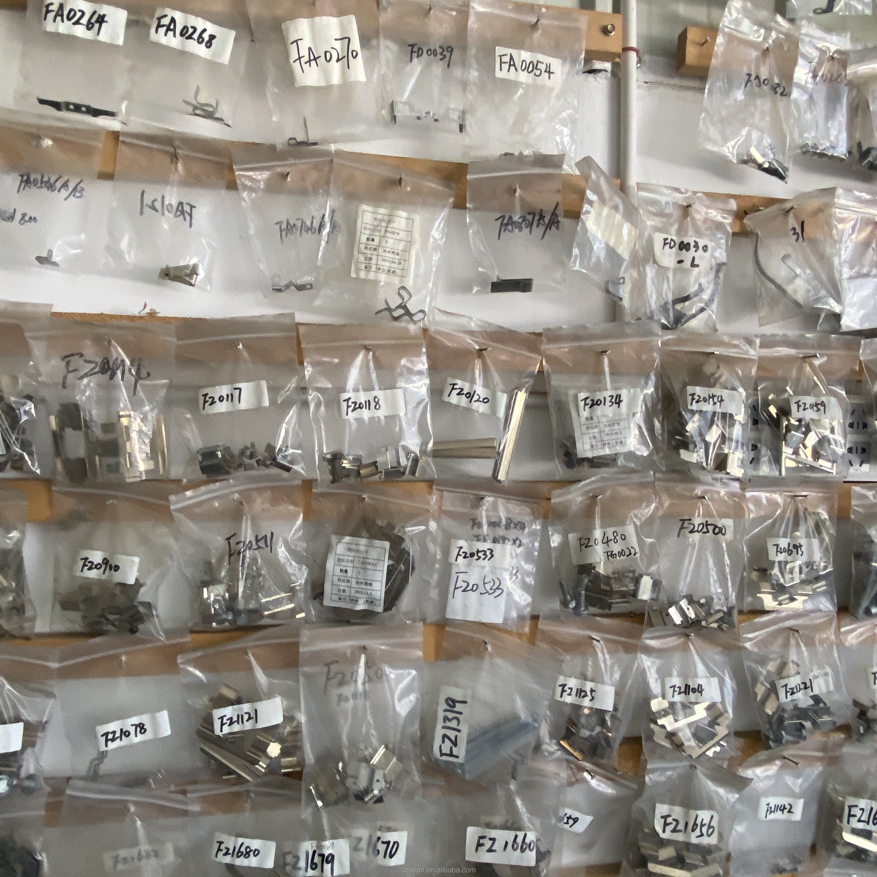 Factory Manufacturer Supply Brake Repair Kit EO NO.FZ0477A/B
