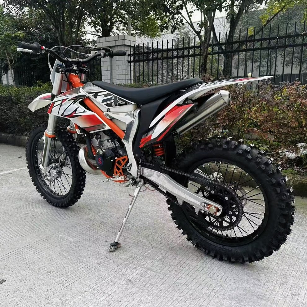 Sportbikes Direct 250cc 2T MT250 Engine Lightweight Durable Fuel Injection Enduro Dirt Bike Manufacturer's Off-Road Motorcycle