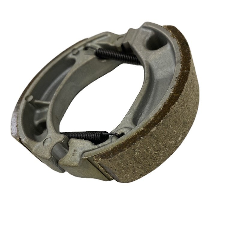 Attractive Price Cheap Motorcycle Brake Shoe for 125 TT/150 TT/150 TTR /AKT 110