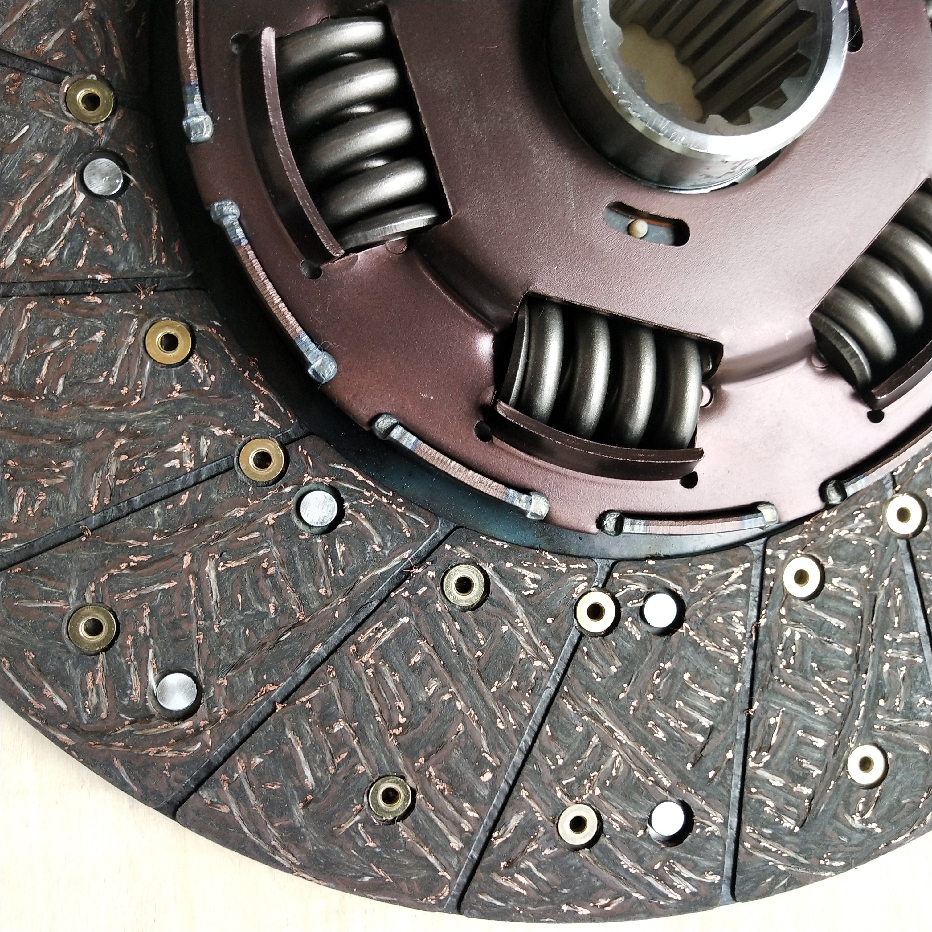 High Quality European Truck Clutch Disc 1878085741 807557 430mm for iveco Truck