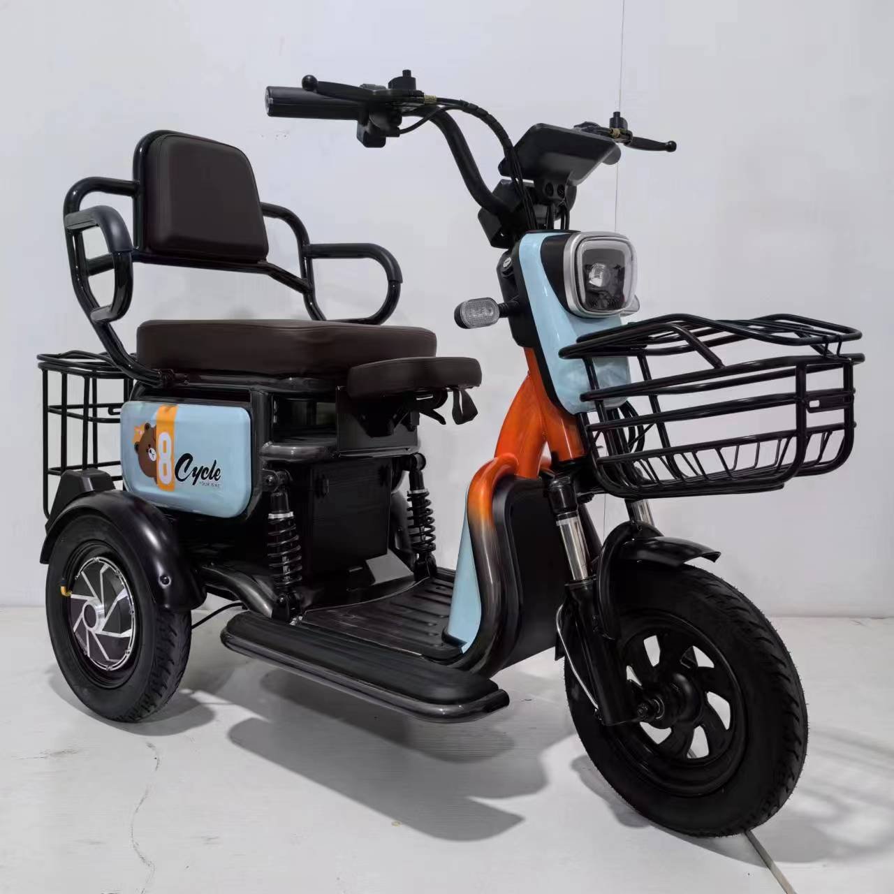 500W Motor High Brightness LED Headlight Electric Tricycle Electric Tricycle That Can Enter and Exit the Elevator