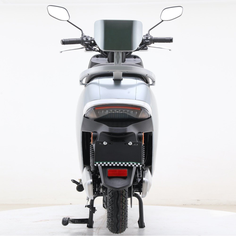 Manufacturer Supply Adult Electric Tricycle 72v Lithium Battery Motorcycle Scooter High Quality Electric Motorcycles
