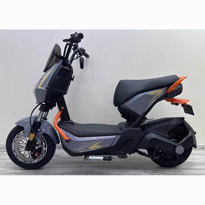 Greennovo Stable Performance 2023 New Arrival Commuting Popular Sport Small Adult Electric Scooter Motorcycle