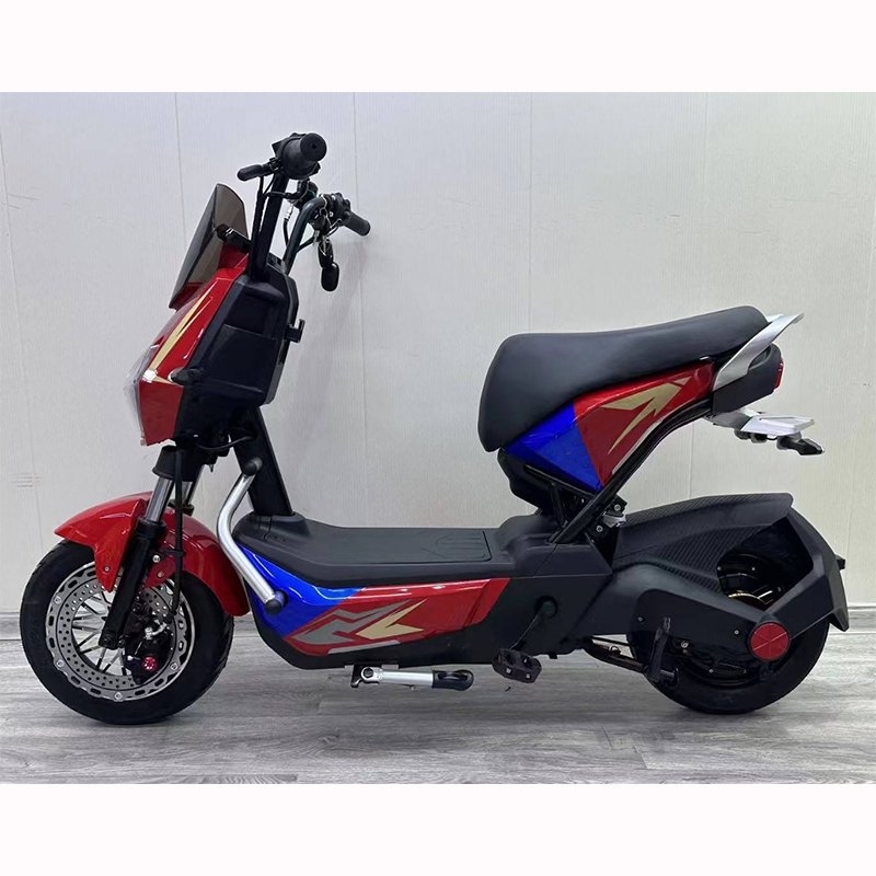 Greennovo Stable Performance 2023 New Arrival Commuting Popular Sport Small Adult Electric Scooter Motorcycle