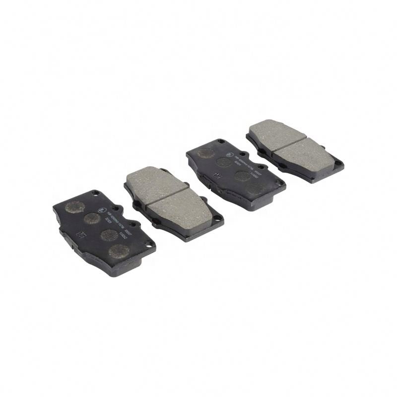 04465-60040 D137-7069 D2020 for Toyota Front Axle Disc Brake Pads
