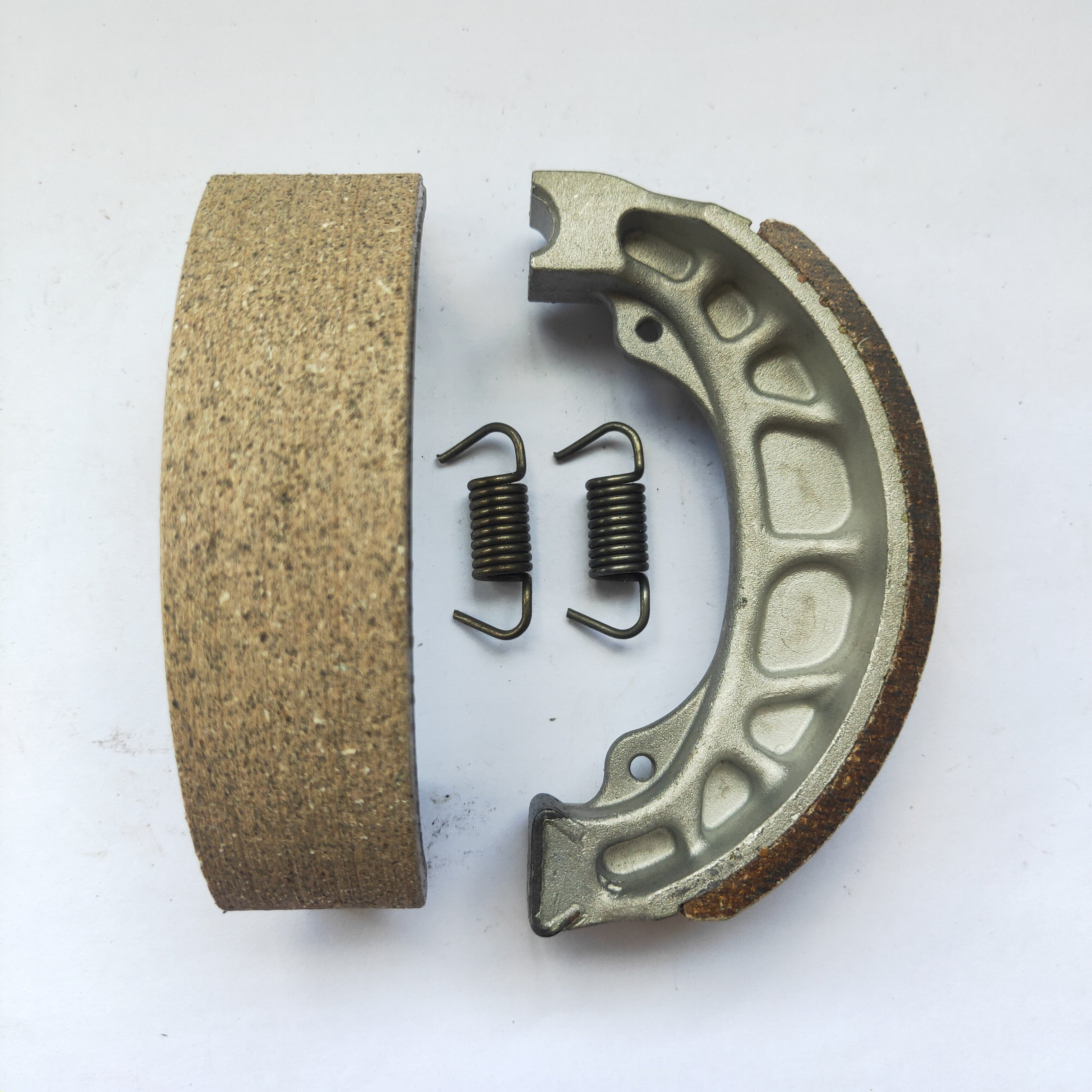 Motorcycle Brake Shoe Competitive Price for Drum Wheels Spare Parts CG125/SUPRA/GL100/C100/C800/WIN KS45120/KHRISMA Model