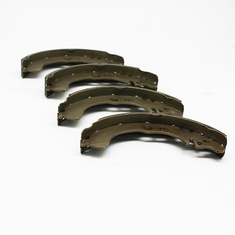 Factory Price Auto Brake System Semi Metal Non-Asbestos Ceramic Brake Shoe 58305-24020