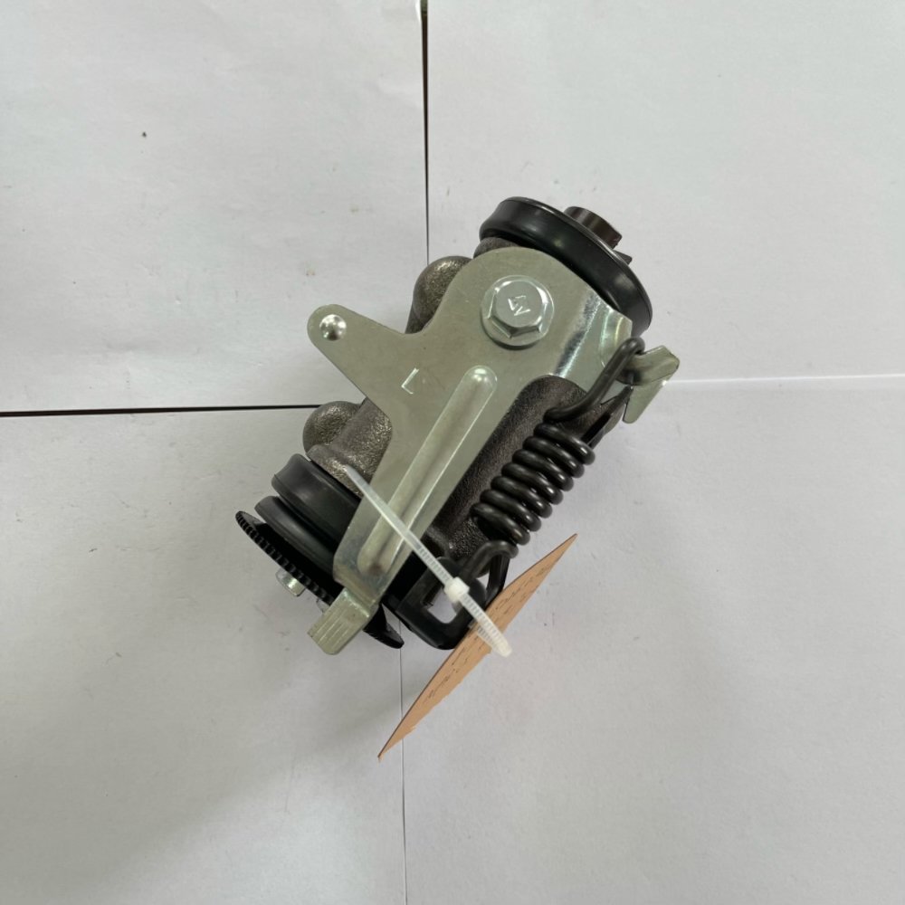 High Quality Brake Wheel Cylinder for Isuzu NMR NQR NPR N Series 4JJ1 8973496900 8-97349690-0 8-97349-690-0