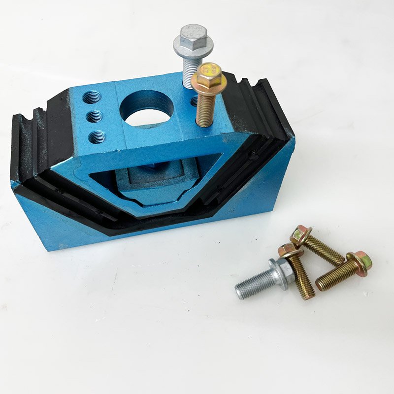 Sinotruk Howo A7 Original Truck Parts Clutch Engine Rear Bracket Rubber Support Wg9100590031