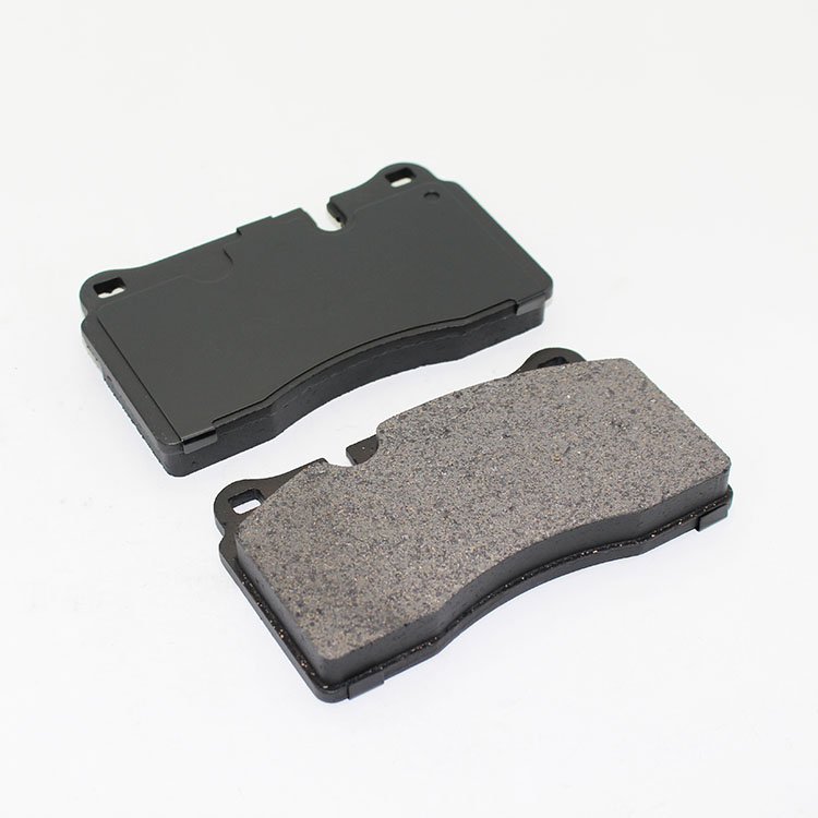 Factory Price Automobile Spare Parts 7L6 698 151 E Brake Wholesale Brake Pads No Noise Spare Parts Brake Pad
