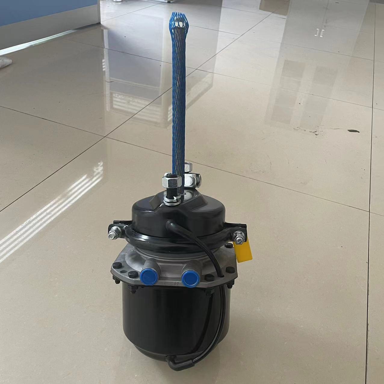 Quality Assurance T16/24 Air Spring Disc Truck Brake Chamber Actuator for Trailer 9254645050 9254840220
