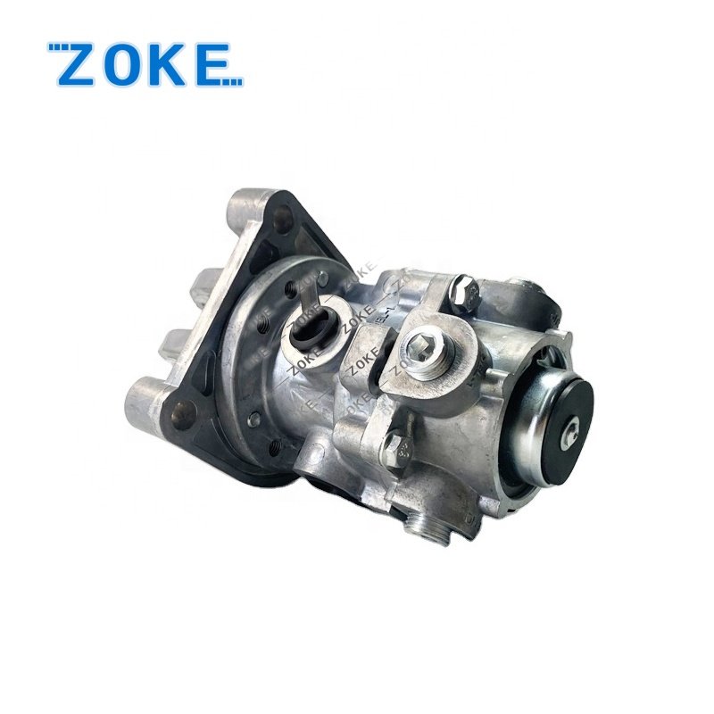 Brake Master Cylinder 59300-83401 241-02904 Brake Foot Valve for Nissan Mitsubishi