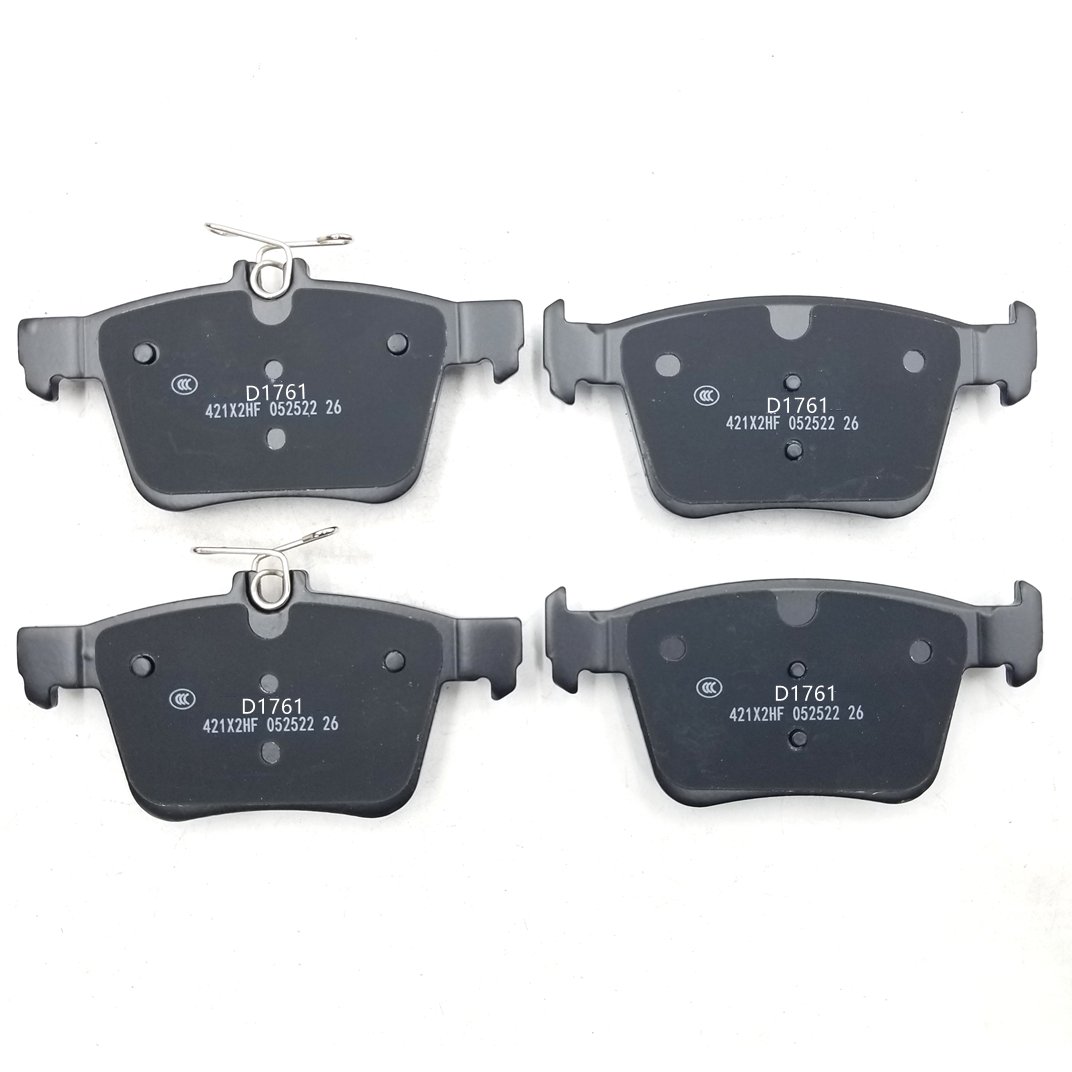 D1761 GDB1957 Car Parts Automatic Brake Systems Spare Parts Brake Pads