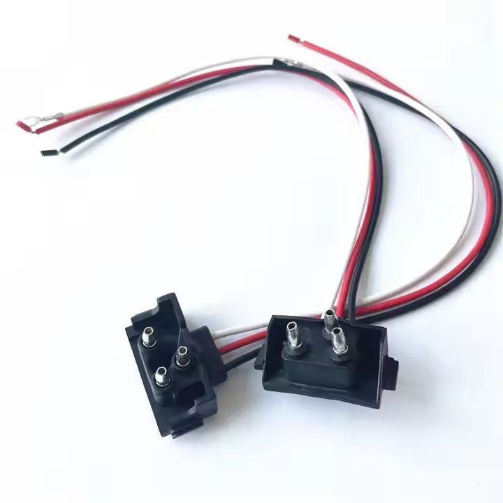 Right Angle 3-Pin Trailer Connector Pigtail Harness 15cm Nylon for Truck Trailer Stop Turn Tail Brake Backup Light Auto