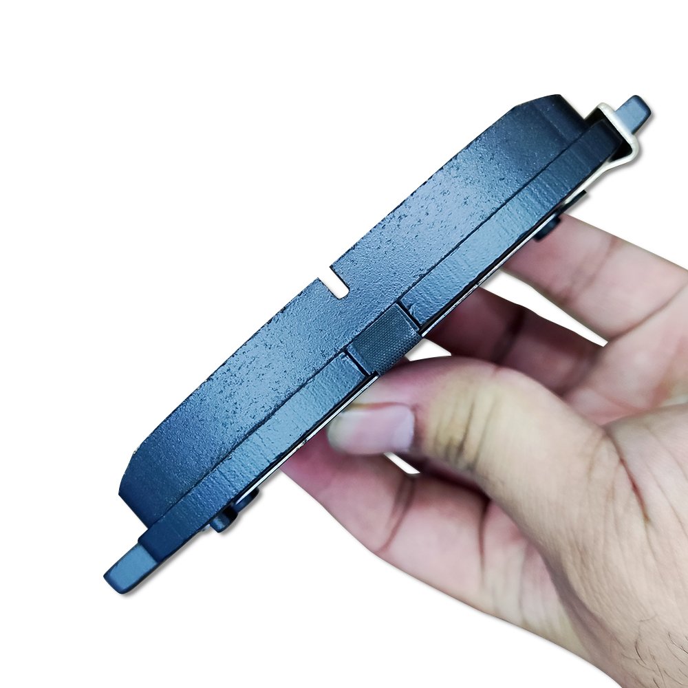 13435253 D1928 No Noise Carbon Ceramic Front Car Brake Pads for Chevrolet NEW Cruze 2014-