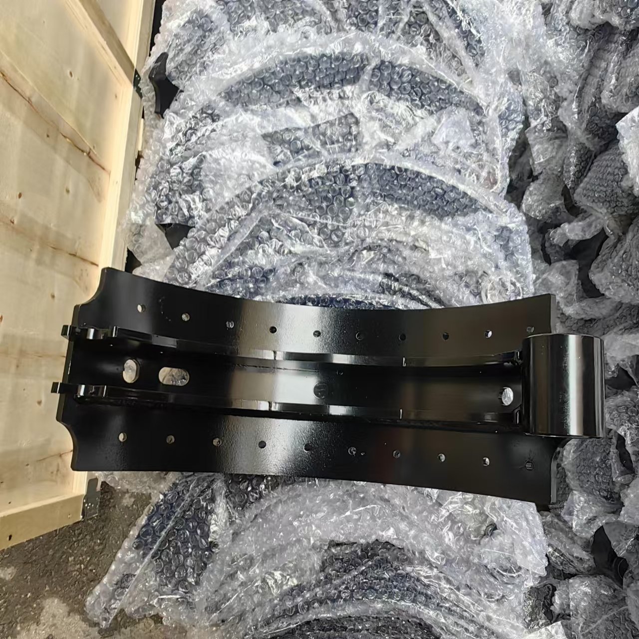 Rear Brake Assembly(1 Brake Shoe 2 Brake Linings) for Hino 700