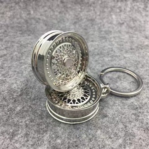 Creative Brake Disc Keychain Alloy Car Wheel Hub Caliper Model Student Mobile Phone Bag Brake Pad Pendant Gift Keychain