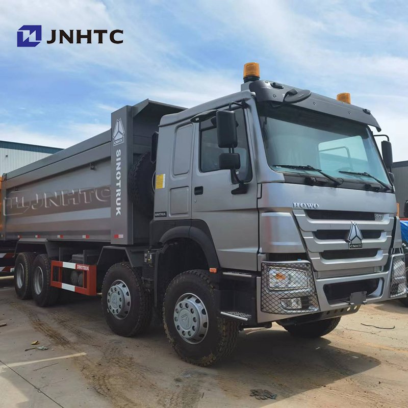 SINO HOWO 8X4 12 Wheeler Dump Box With Hyva Cylinder Hardox Steel 371hp 30cbm Tipper Price