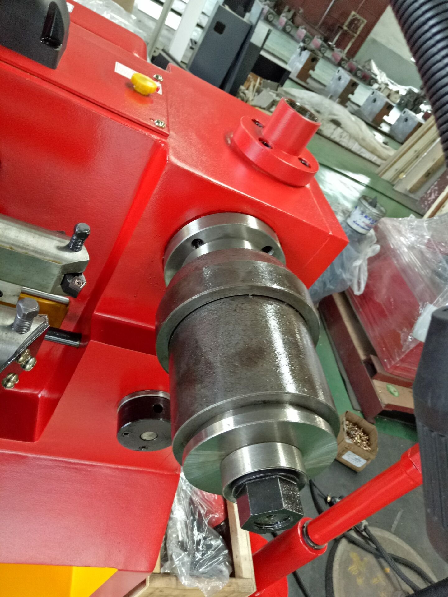 T8445 Brake Discs and Drums Grinding Machine