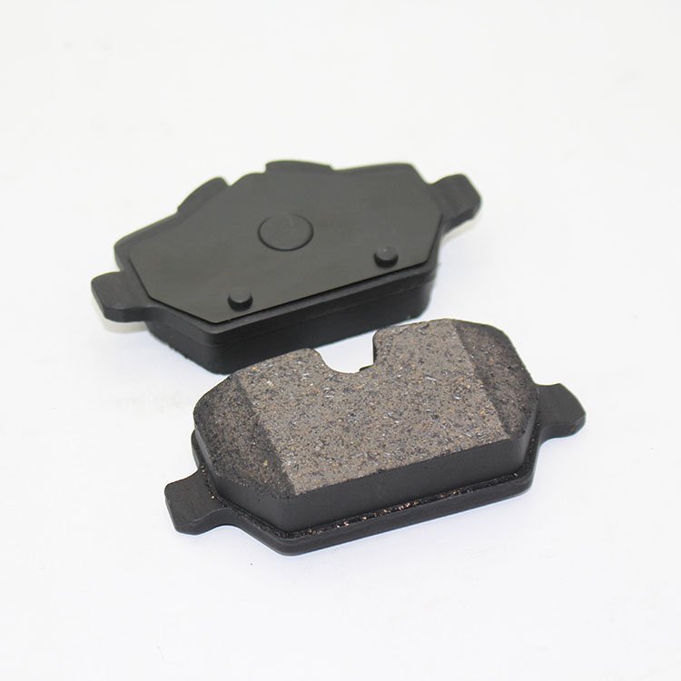 China Supplier 34 21 6 767 145 Car Brake Pad Brake Systems China Car Spare Parts Brake Pads
