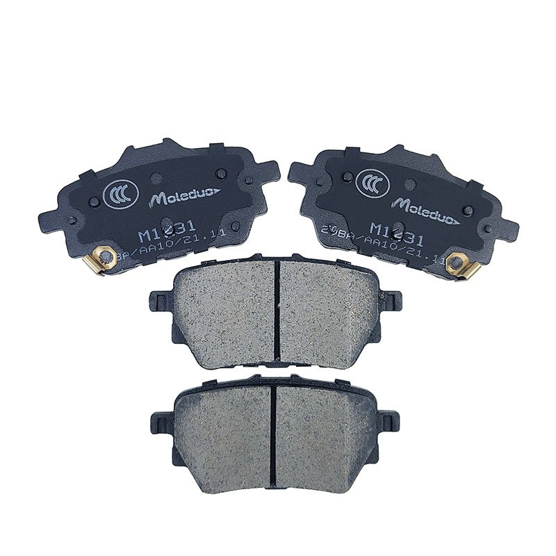 M1231 D10602GE0A High Quality Spare Parts Kit Semi-metal Ceramic Material Rear Brake Pad Set for Venucia D60