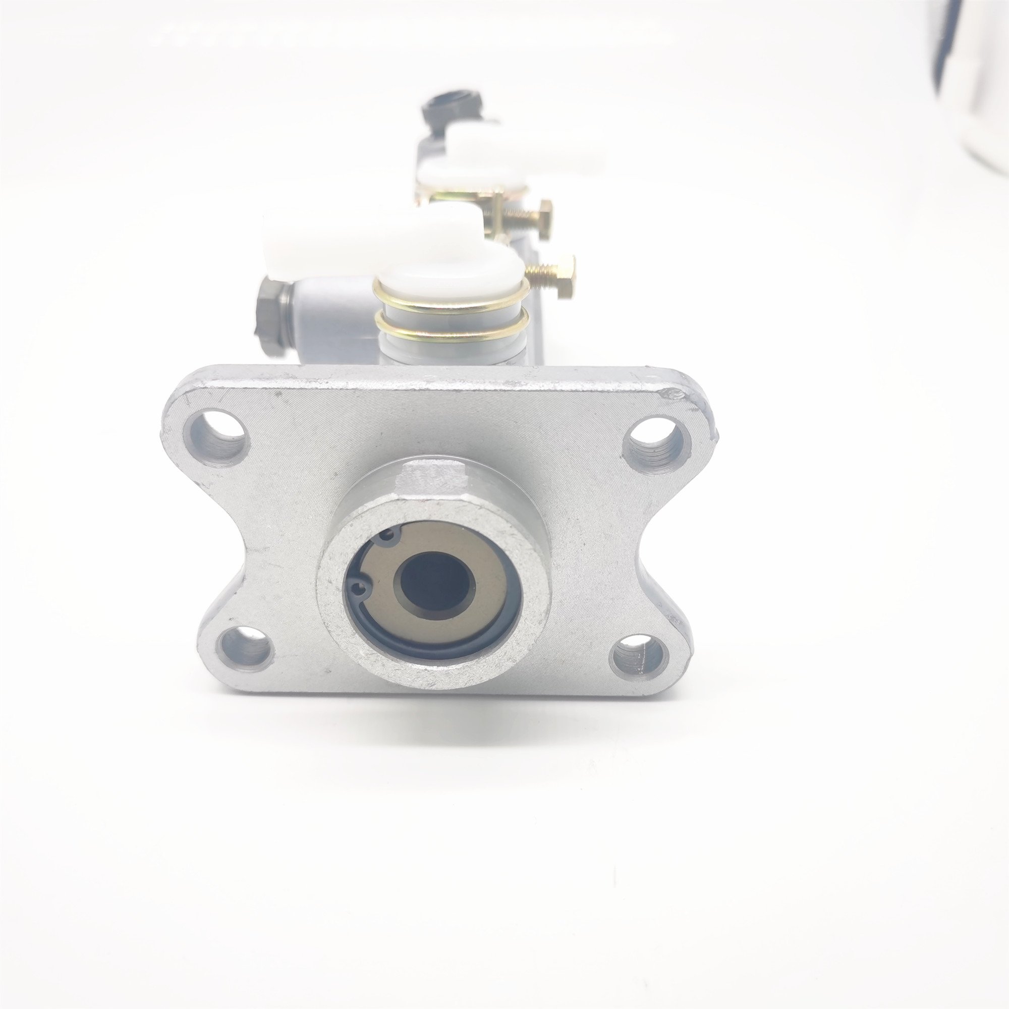 TEOLAND High Quality Automobile Brake System Brake Pump Is Suitable for toyota Coaster 1993 2016 4720136390