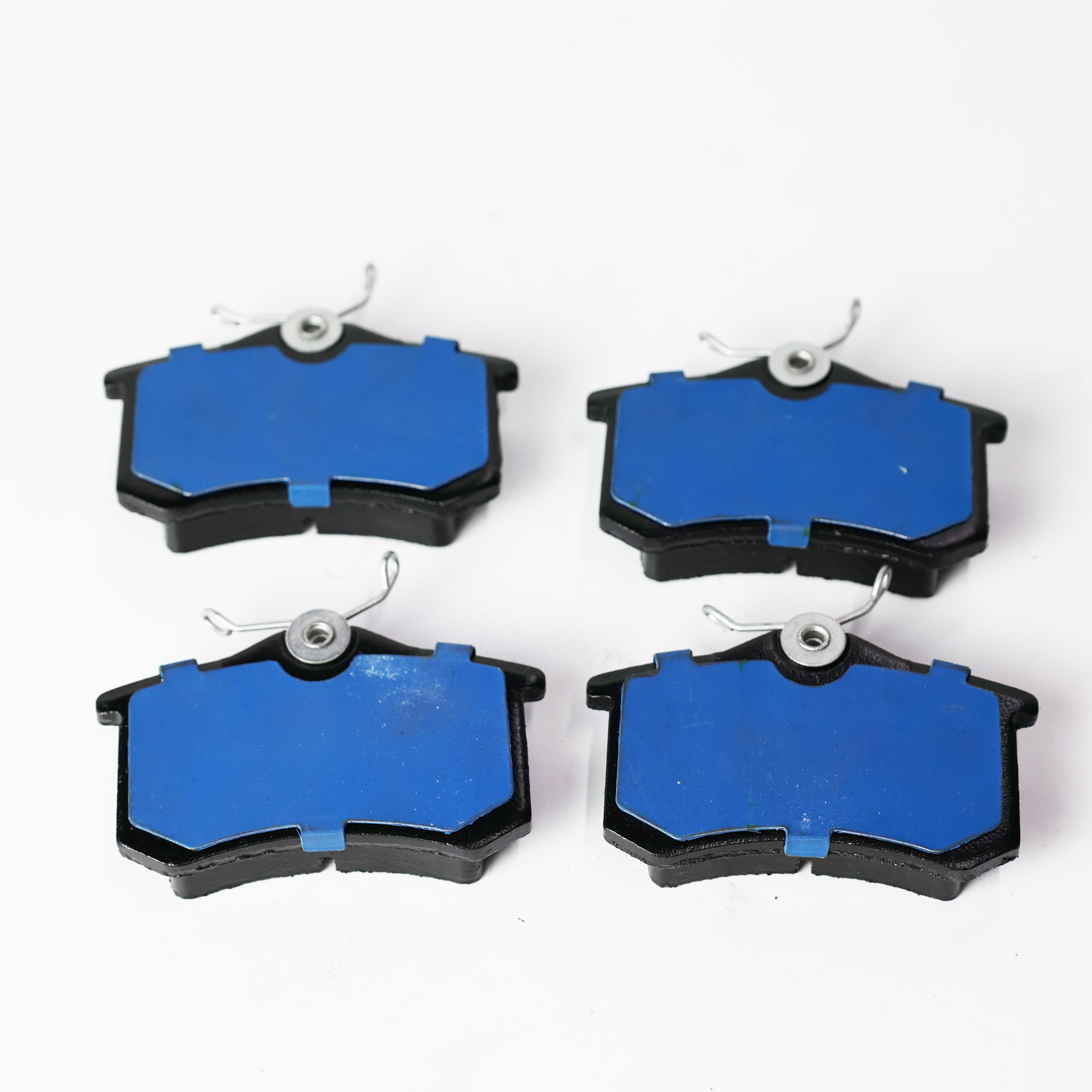 New Cars Spare Parts Systems Brake Pads Manufacturer OEM D340 Ceramic Auto Brake Pads for Audi A4/A6 VW Peugeot