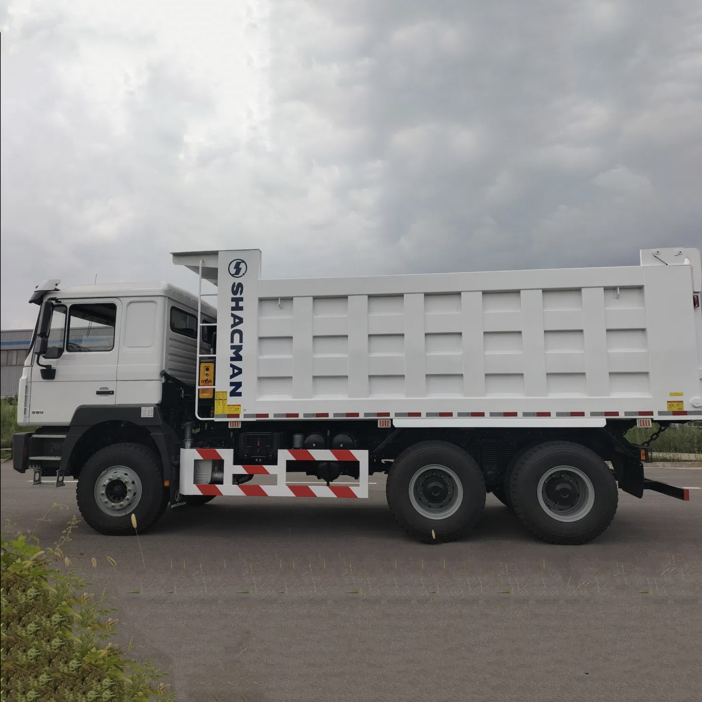 Good Condition SHACMAN F3000 6x4 10 Wheeler Loading 30 Ton 20 CBM Used Mining Dumper Dumping Tipping diesel Dump Tipper Truck