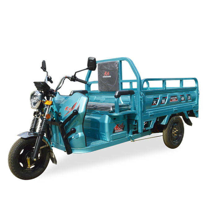 Low Price Electric Tricycle With Self -discharging 40km Mileage Long Range Electric Tricycle for City Use