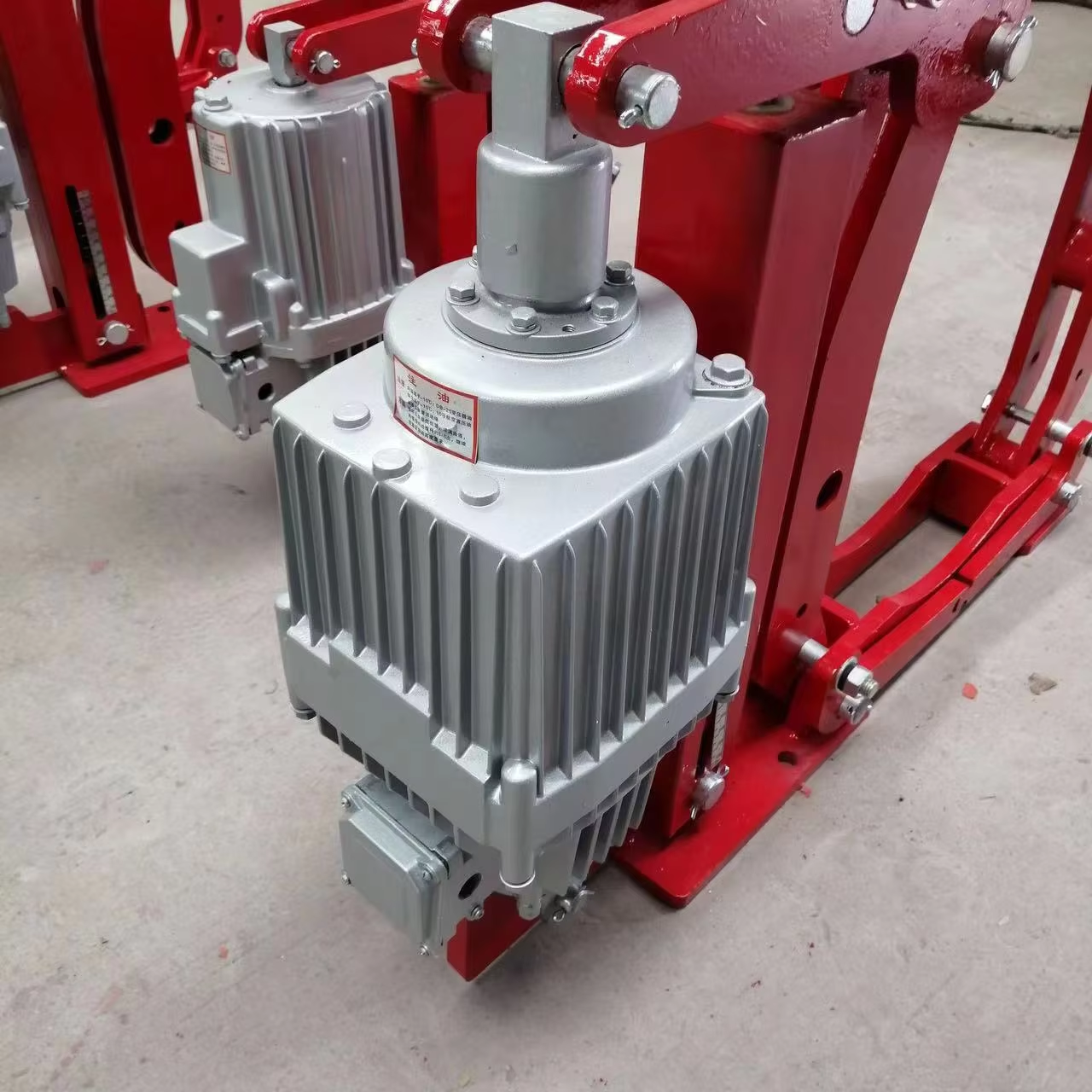 High Quality ED Series Electro-Hydraulic Thruster for YWZ4 Series Industrial Drum Brakes with Safety Features