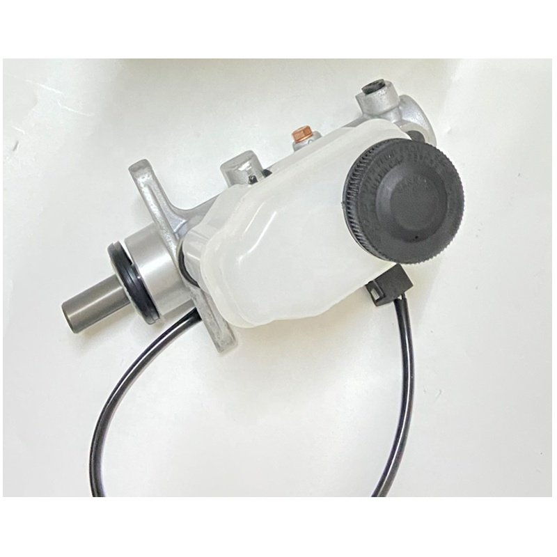 Auto Spare Parts Brake Master Cylinder for Mazda BT50 Ford Ranger 2006 UHY5-43-40Z