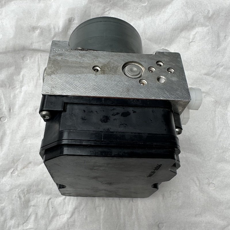 Suitable for Lexus RX200t RX300 RX350 Abs Pump Abs Computer Brake Pump Original Disassembly