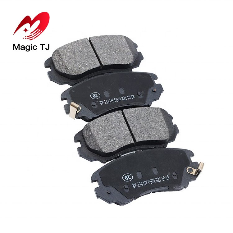 Wholesale New Condition Chevrolet Cruze Car Spare Parts Ceramic Brake Pads for hyundai mitsubishi Pajero chevrolet Captiva D1090