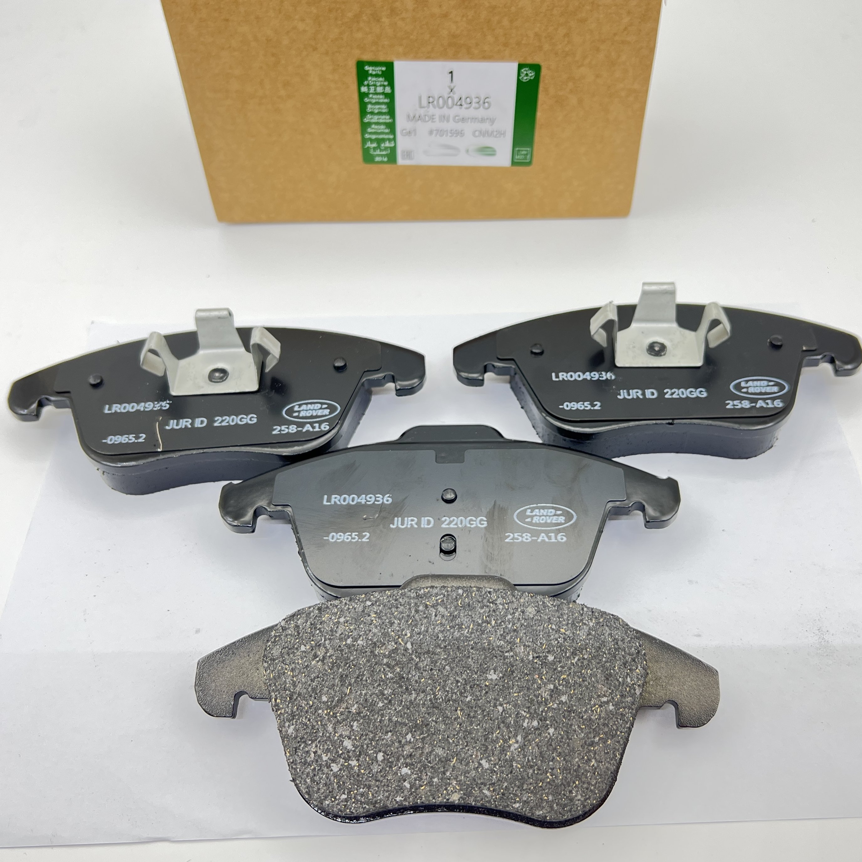 High Quality LR004936 Ceramic Brake Pads New Condition Wholesale For Land Rover L359 Automotive Parts