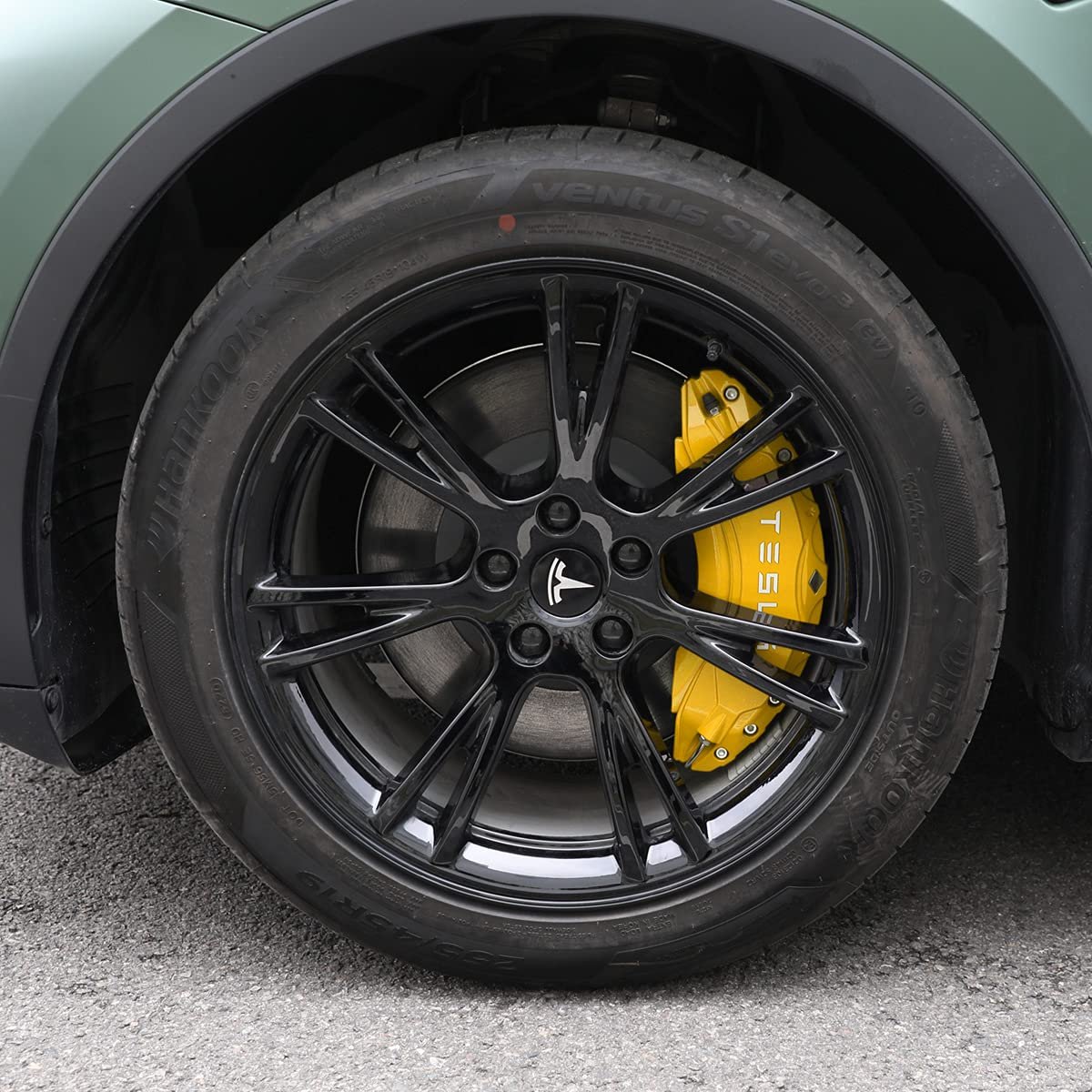 19 Inch Brake Caliper Covers Set of 4 Compatible With Tesla Model 3 Y Accessories